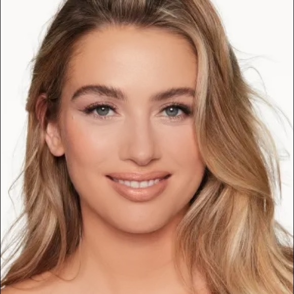 NIB✅C.T. Ecstacy Cheek to Chic - Picture 12 of 15